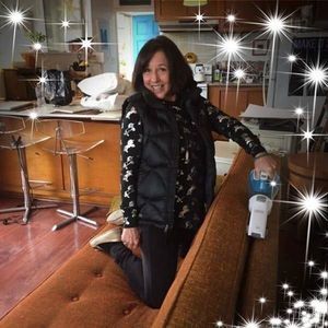 Meet your Posher, Christine